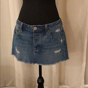 American Eagle 🦅 denim skirt. SZ 6.